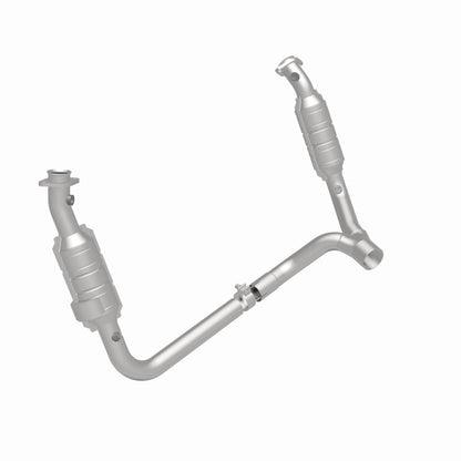 MagnaFlow Conv DF RAM Pickup 2006 8 5.7L Magnaflow