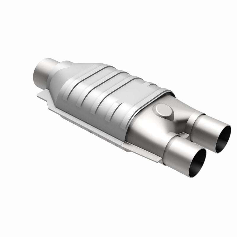 MagnaFlow Conv Univ 2inch Inlet/2.5inch Outlet Dual/Single Oval Shape Magnaflow