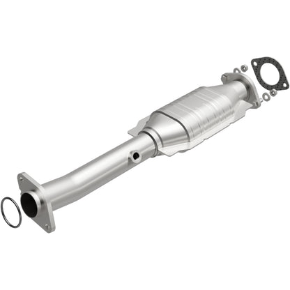 MagnaFlow Conv DF 07 Titan 5.6L P/S rr OEM Magnaflow