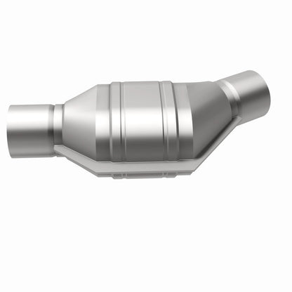 MagnaFlow Conv Univ 2.25in Inlet/Outlet Angled Offset/Center Calif OBDII Magnaflow