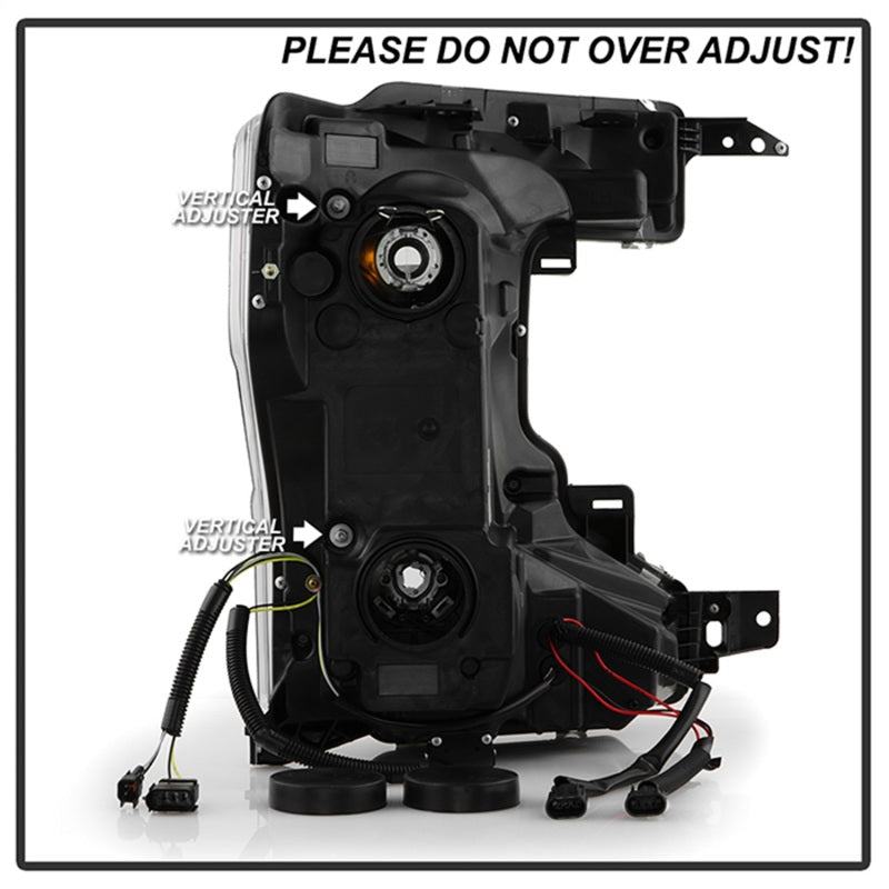 Spyder Signature 20-22 Ford F250/F350 (Halogen) Proj. Headlights - Black (PRO-YD-FS20HALSI-SEQ-BK) SPYDER