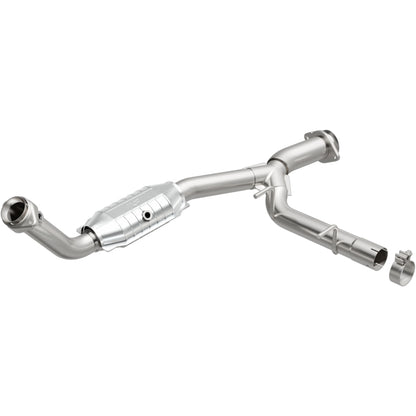 MagnaFlow Conv DF 03-05 Ford Expedition/05-06 Lincoln Navigator 5.4L P/S Magnaflow