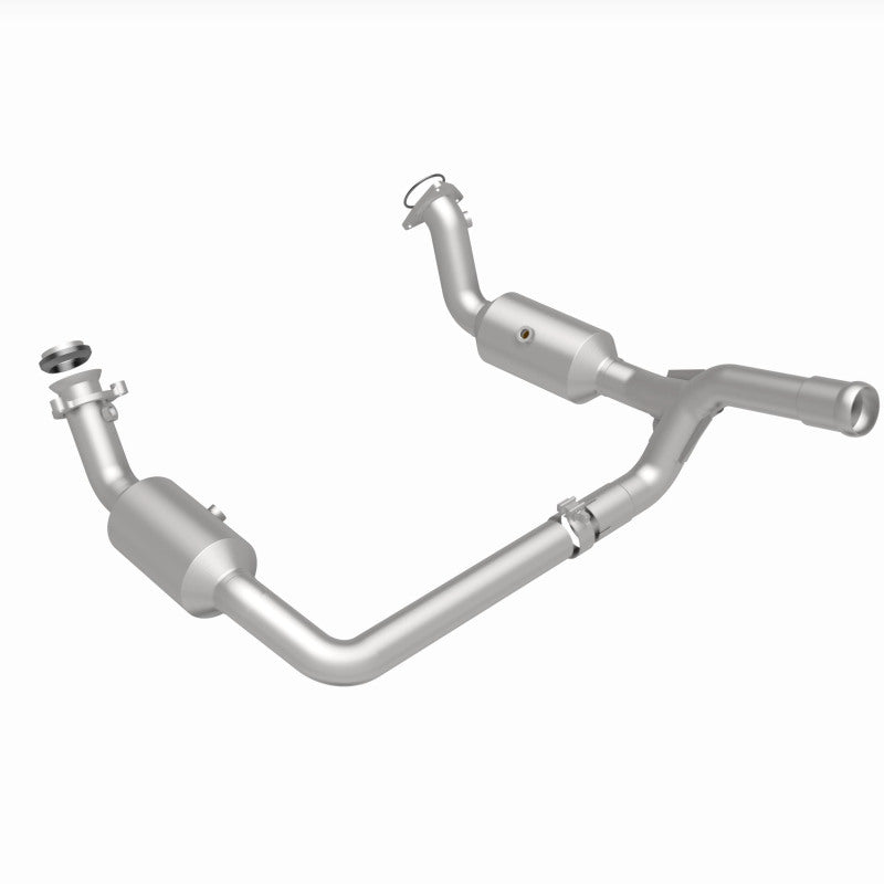 Magnaflow 19-20 GMC Sierra 1500 Single Underbody 4.3L/5.3L Direct Fit Catalytic Converter Magnaflow