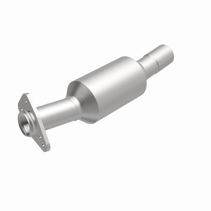 Magnaflow GM Passenger car CA Direct Fit Converter Magnaflow
