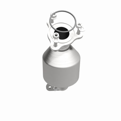 Magnaflow Conv DF 2010-2011 LaCrosse 3.6 L Underbody Magnaflow