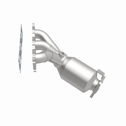 Magnaflow 2007 XC90 3.2L Underbody Direct Fit Converter Magnaflow