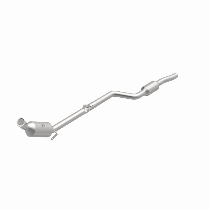 Magnaflow 2011 C300 V6 3 OEM Underbody Direct Fit Converter Magnaflow