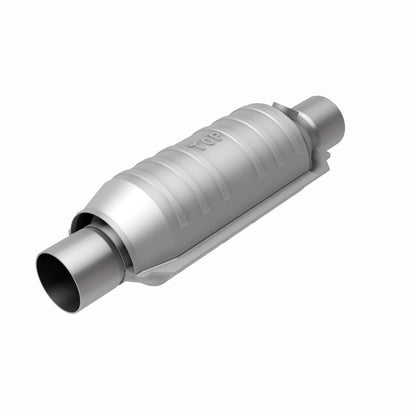 Magnaflow Conv Univ 2.25 1/O2 CA Magnaflow