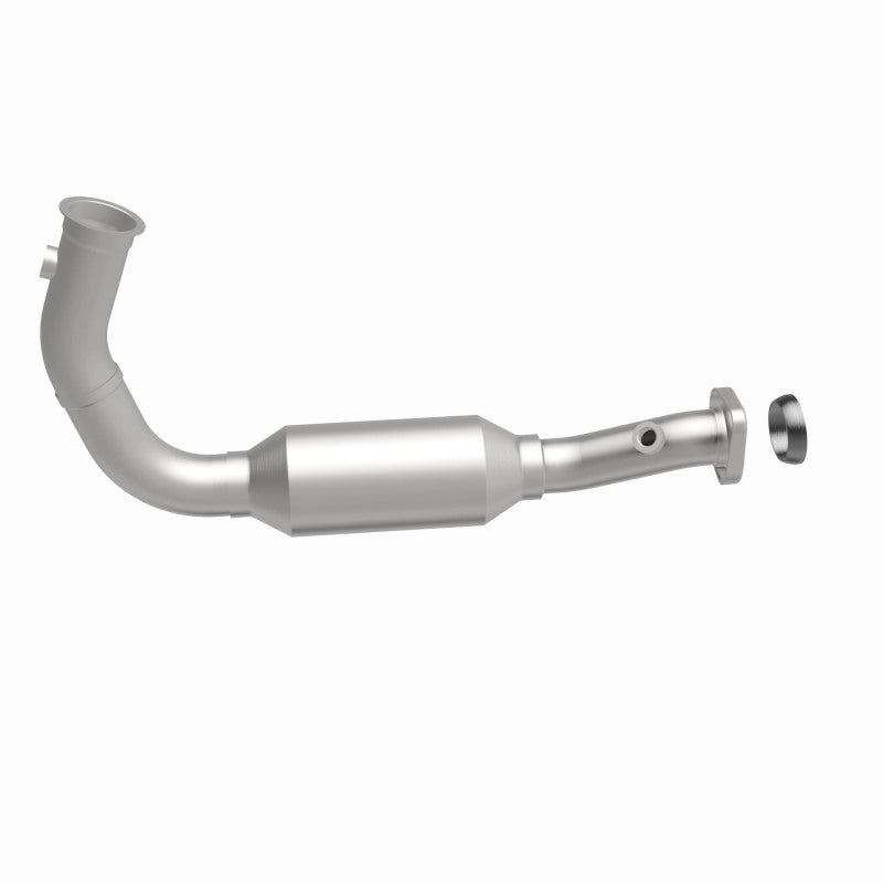 MagnaFlow Conv Direct Fit OEM 2004 Jeep Liberty Underbody Magnaflow