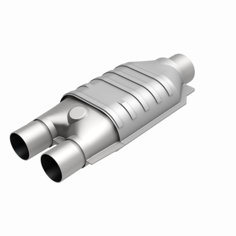 MagnaFlow Conv Univ 2inch Inlet/2.5inch Outlet Dual/Single Oval Shape Magnaflow