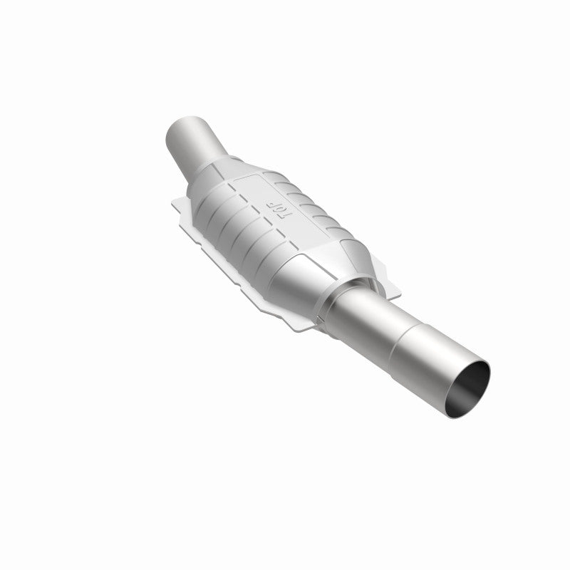 MagnaFlow Conv DF GM 25inch x 7inch x 4inch 2.5/2.5inch Magnaflow