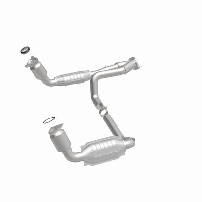 MagnaFlow Conv DF 99-00 Chevy Pickups 4.3L Magnaflow