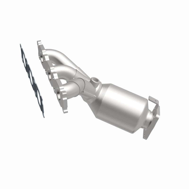Magnaflow 2007 XC90 3.2L Underbody Direct Fit Converter Magnaflow