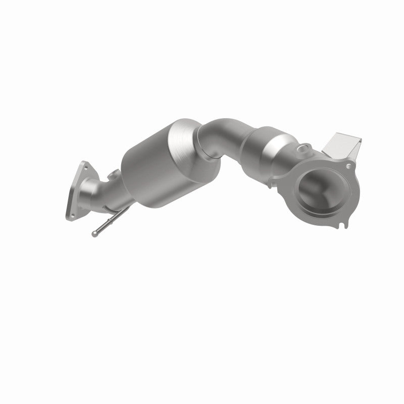 MagnaFlow 13-15 Land Rover LR2 2.0L CARB Compliant Direct Fit Catalytic Converter Magnaflow