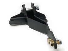 Load image into Gallery viewer, Tuff Country 05-07 Ford F-350 4wd Track Bar Bracket (2.5in Drop)