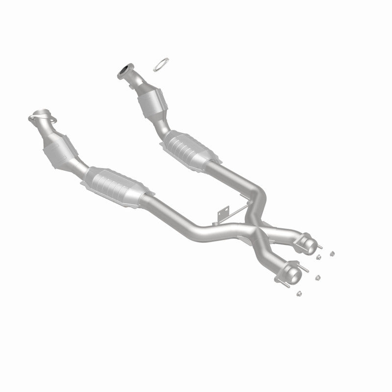 Magnaflow Conv DF 96-98 4.6L *California* Magnaflow