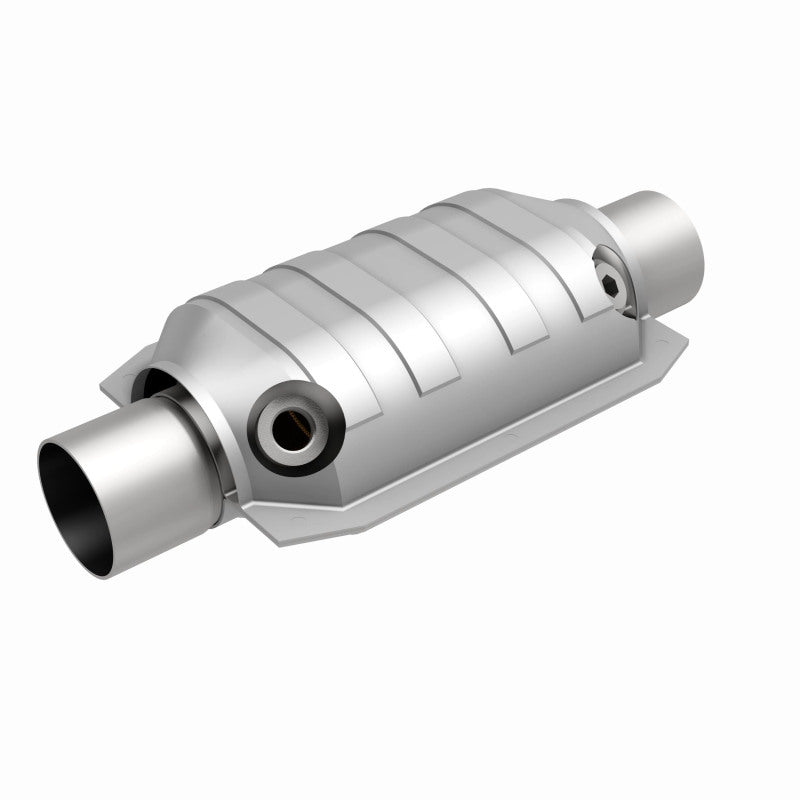 MagnaFlow Conv Univ 2.25 W/Dual O2 Boss Magnaflow
