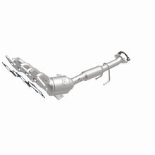 Load image into Gallery viewer, Magnaflow 15-17 Fusion L4 2 OEM Manifold Direct Fit Converter