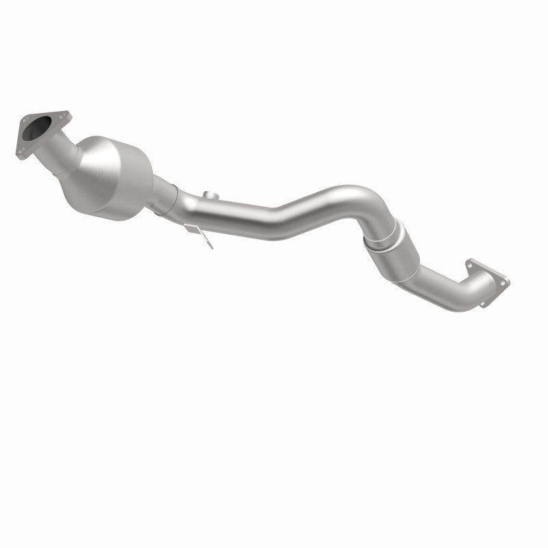 MagnaFlow Conv DF 07 VW Touareg 3.6L Front close Magnaflow