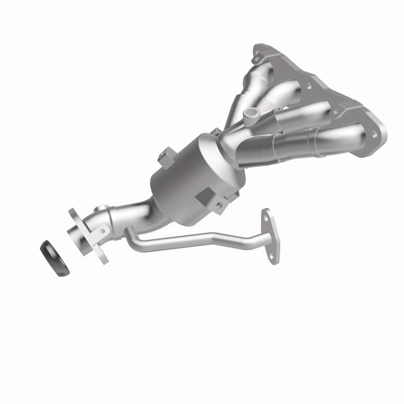 MagnaFlow OEM Grade 12-17 Toyota Prius C Federal / EPA Compliant Manifold Catalytic Converter Magnaflow