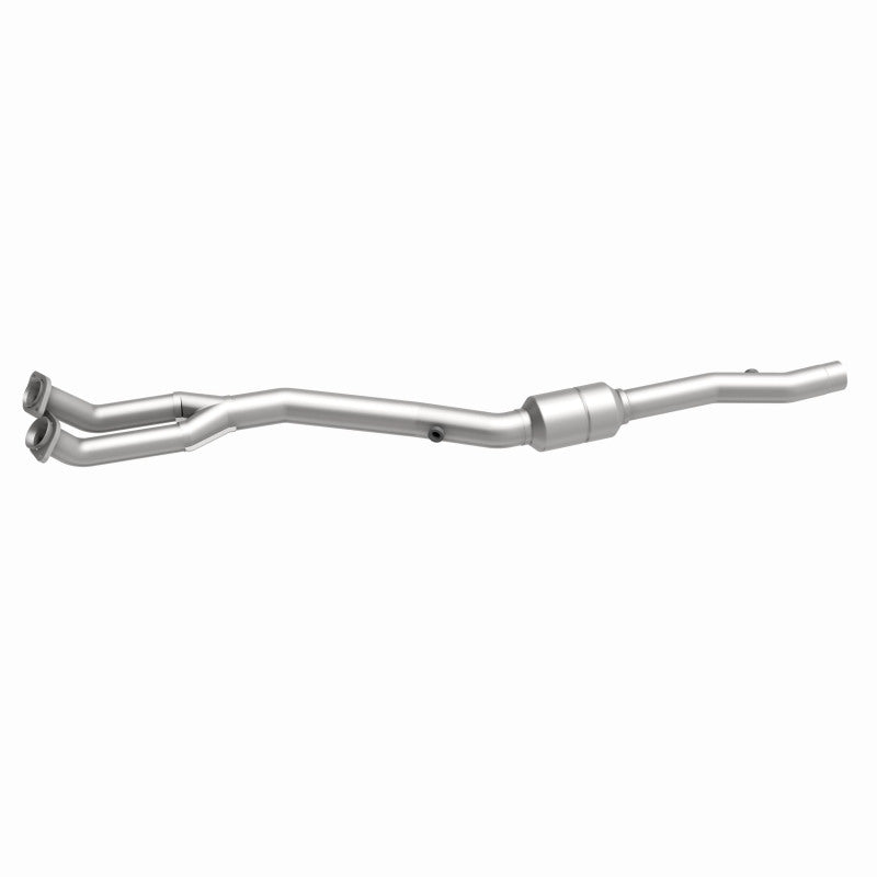 MagnaFlow Conv DF 96-97 BMW 840 4.4L Passenger Side Magnaflow