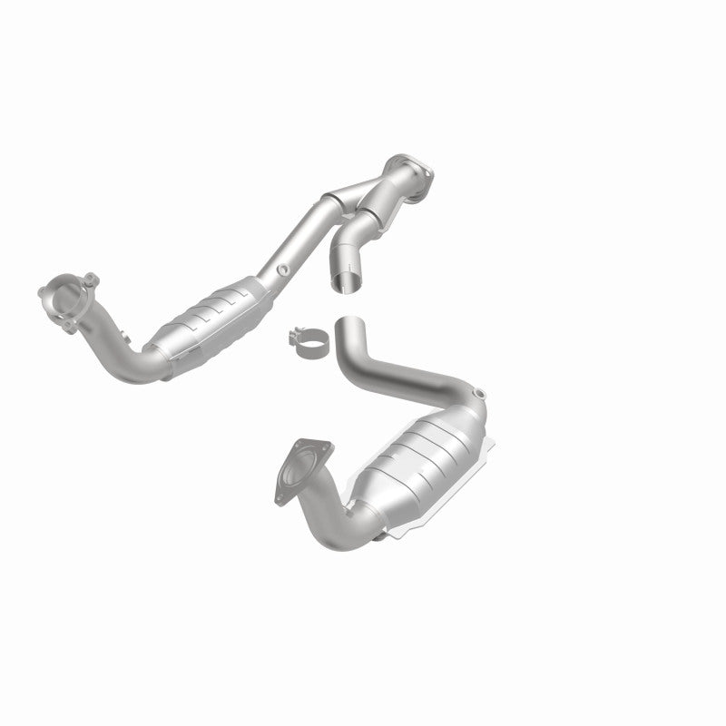 Magnaflow 2003 Chevrolet SSR 5.3L Direct Fit Converter Magnaflow