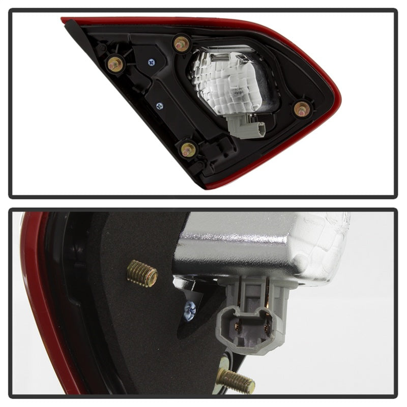 xTune 16-18 Nissan Altima 4DR Passenger Side Tail Light - OEM Inner Right (ALT-JH-NA16-4D-OE-IR) SPYDER