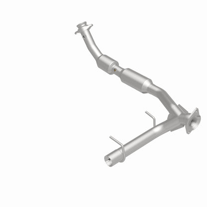 Magnaflow 03-04 Lincoln Navigator 5.4L Direct Fit Converter