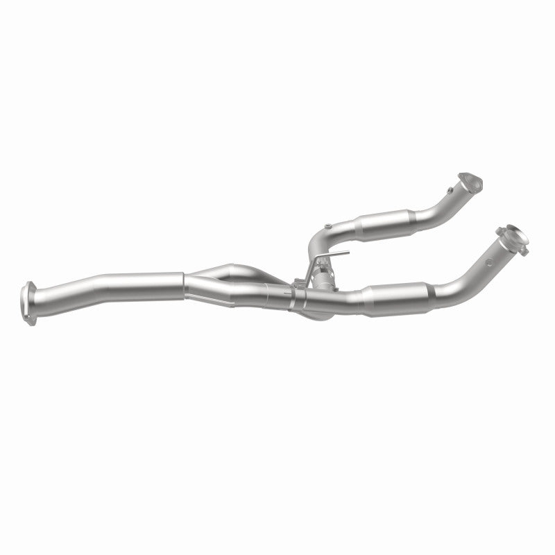 Magnaflow 11-15 Chevrolet Silverado 2500 HD 6.0L Direct Fit Converter Magnaflow