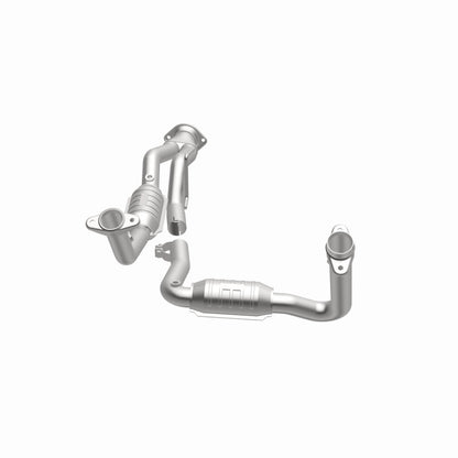 MagnaFlow Conv DF 07-08 Jeep G/C OEM Magnaflow