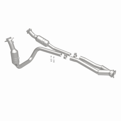 Magnaflow 15-17 Ford Transit-150 3.7L Direct Fit Converter Magnaflow