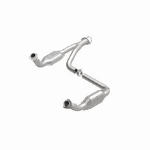 Load image into Gallery viewer, MagnaFlow Conv DF 07-09 Chevrolet/GMC Silverado/Sierra 2500 HD 6.0L Y-Pipe Assembly excludes Classic