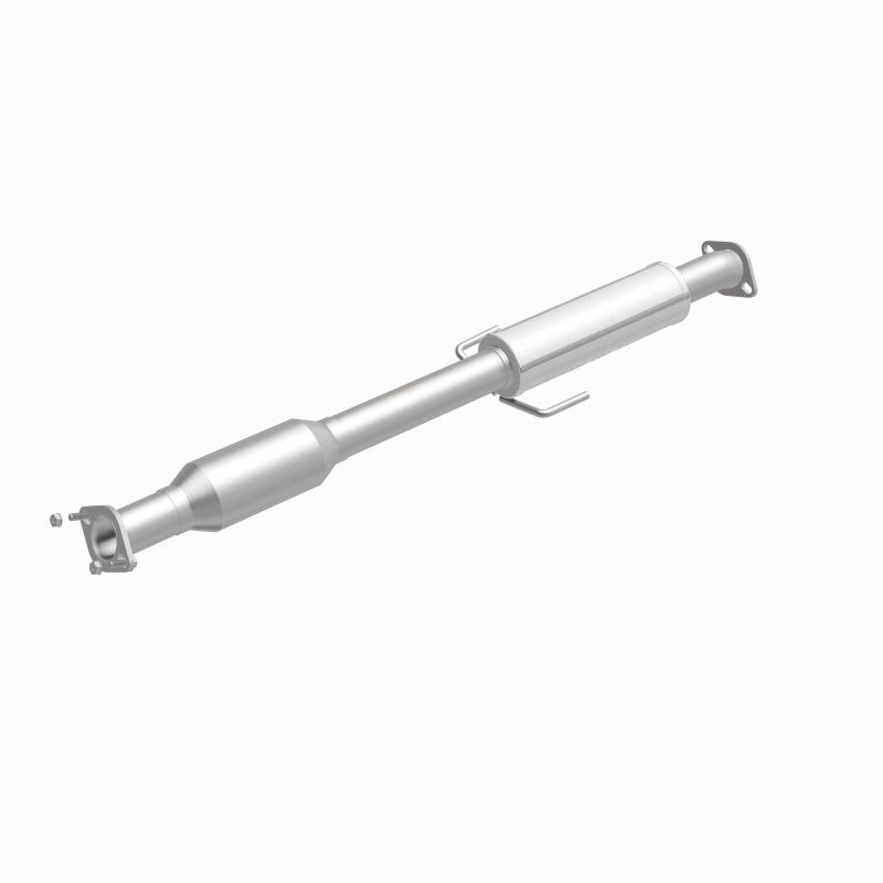 Magnaflow 12-14 Azera 3.3L Underbody Direct Fit Converter Magnaflow