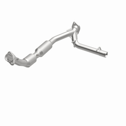 Magnaflow 03-04 Lincoln Navigator 5.4L Direct Fit Converter