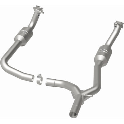 Magnaflow 09-14 Ford E-250 4.6L Direct Fit Converter Magnaflow