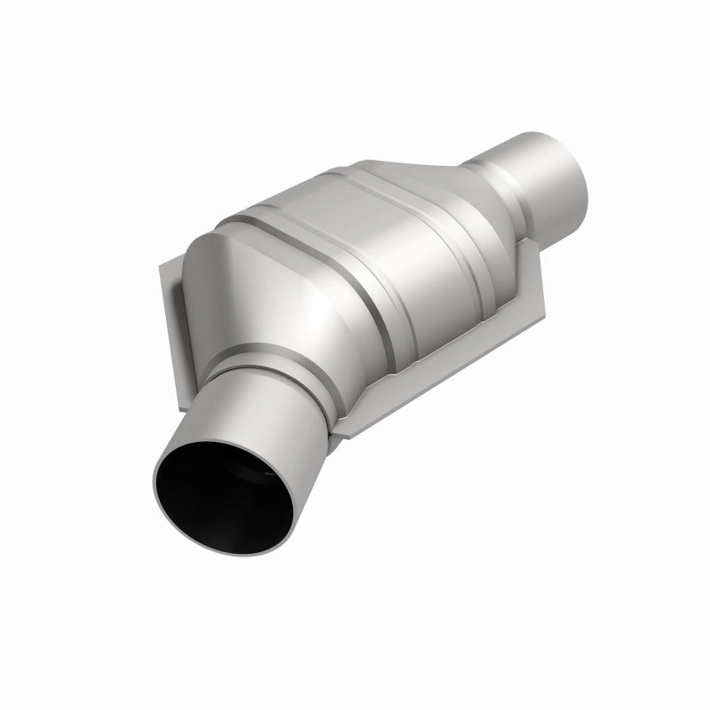 MagnaFlow Conv Univ 2.25in Inlet/Outlet Angled Offset/Center Calif OBDII Magnaflow