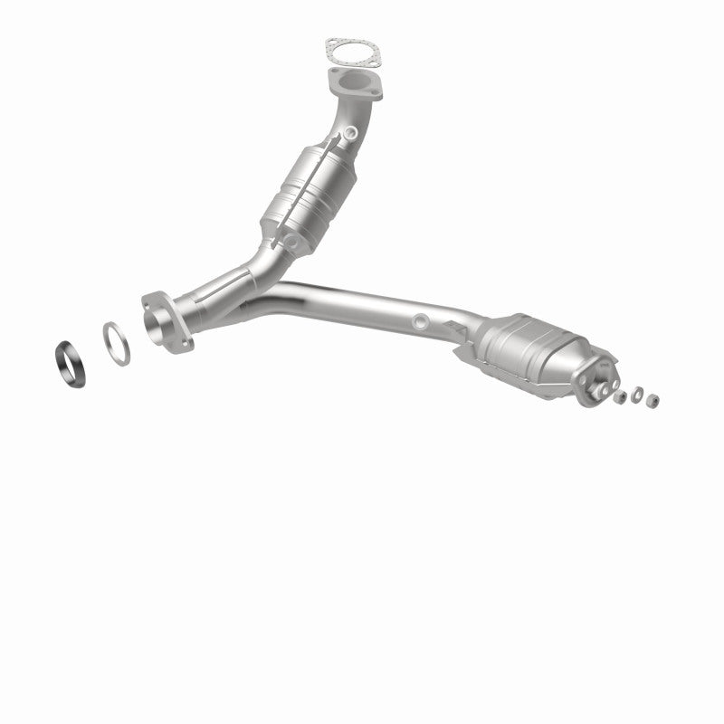 MagnaFlow Conv DF 01-02 Mitsu Montero 3.5L Magnaflow