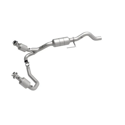 Magnaflow Conv DF 02-03 Dodge Durango 5.9L Magnaflow