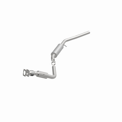 Magnaflow 09-10 Town & Country V6 3.8 OEM Close Coupled Direct Fit Converter Magnaflow
