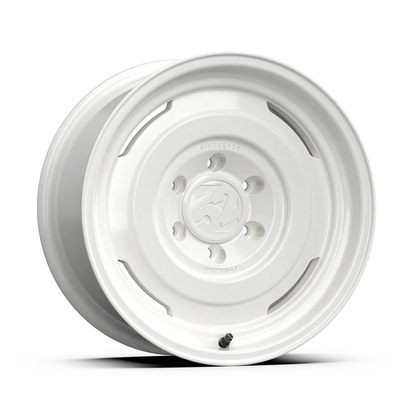 Fifteen52 Analog HD 17x8 6x139.7 +25 Offset Classic White Wheel AHDCW-78069+25