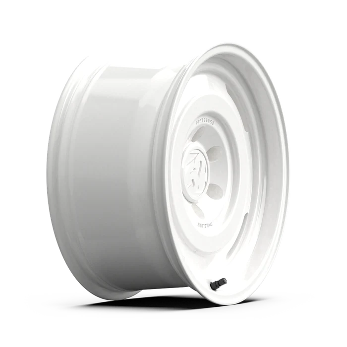 fifteen52 Analog HD 17x8.5 6x139.7 0mm ET 106.2mm Center Bore Gloss White Wheel