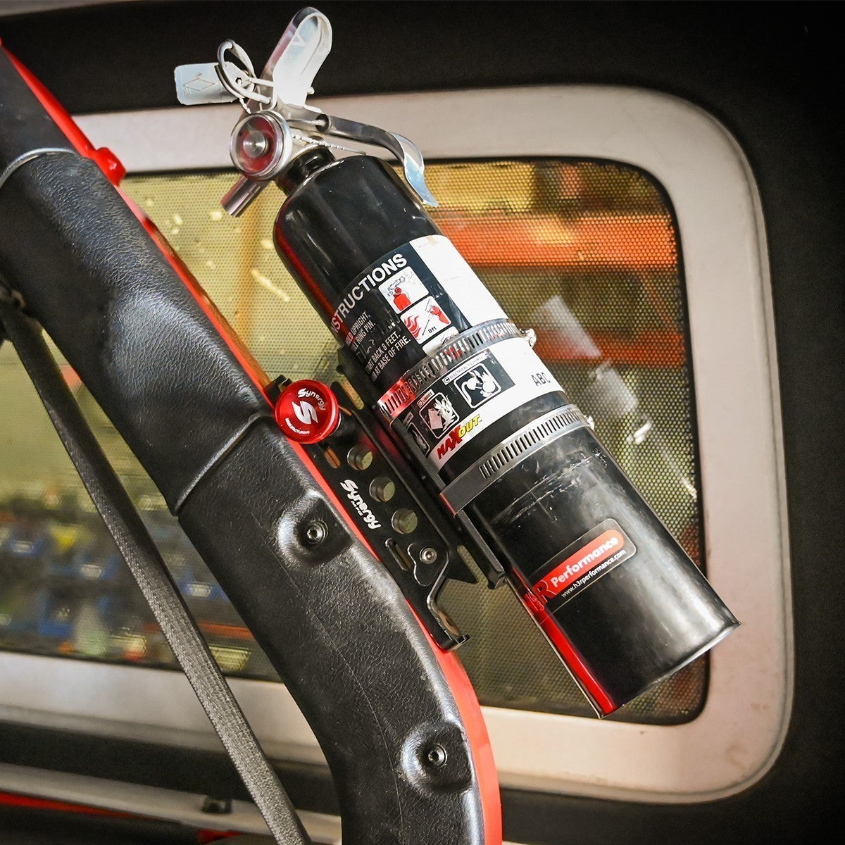 Synergy Quick Release Fire Extinguisher Mount