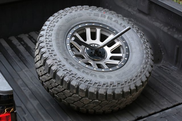 Fabtech Universal Spare Tire Angled Mount - Black (FTT10002BK)