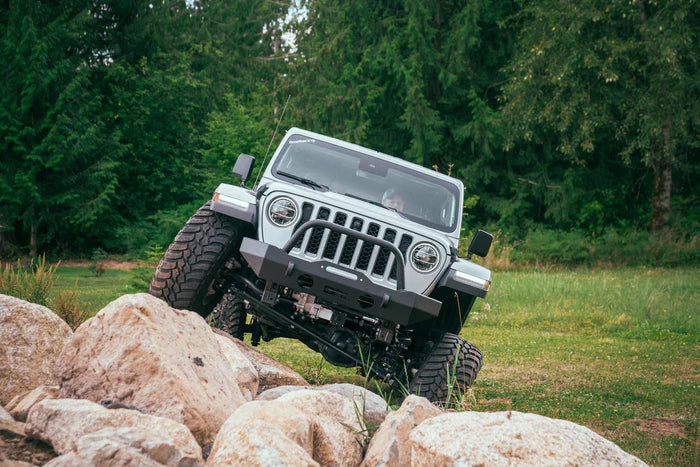 Body Armor 2007-2023 JEEP WRANGLER JK/JL & GLADIATOR JT MID-STUBBY FRONT BUMPER Body Armor 4x4