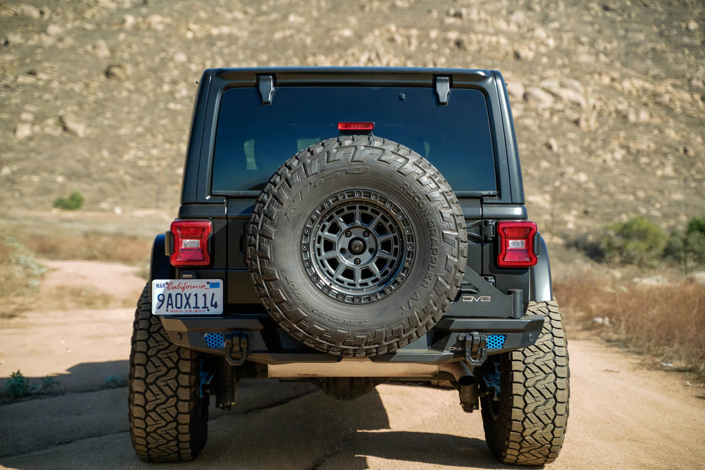 DV8 Offroad 18-25 Jeep Wrangler JL MTO Series Bumper Spare Tire Swing Gate TCJL-13