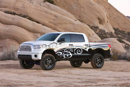 Fabtech 6in Performance Lift System with Dirt Logic 2.5 Coilovers and Dirt Logic Rear Shocks for 2007-2015 Toyota Tundra 2WD/4WD (K7010DL)