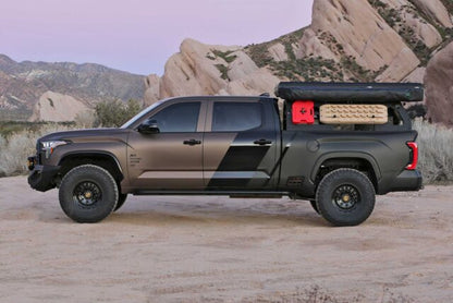 Fabtech 3in Uniball UCA Lift Kit with Dirt Logic 2.5 Coilovers, Dirt Logic Rear Shocks and Air Bag Spacers for 2022+ Toyota Tundra 4WD (K7090DL)
