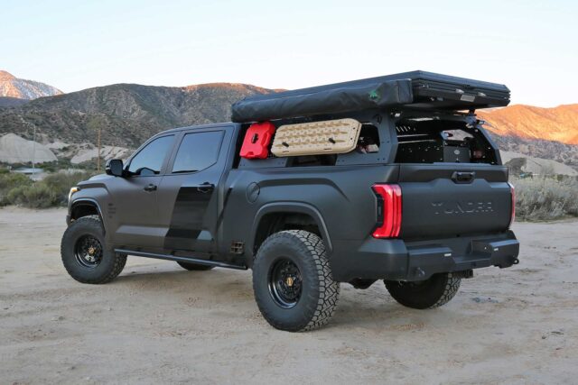Fabtech 3in Uniball UCA Lift Kit with Dirt Logic 2.5 Coilovers, Dirt Logic Rear Shocks and Air Bag Spacers for 2022+ Toyota Tundra 4WD (K7090DL)
