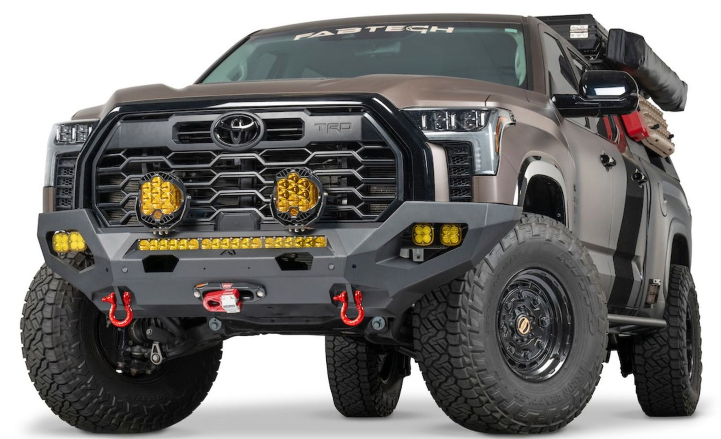 Fabtech 3" Dirt Logic Suspension System w/Ball Joint UCA, Dirt Logic 2.5 Reservoir Coilovers, Dirt Logic 2.25 Rear Shocks & Rear Coil Spacers – 2022–2026 Toyota Tundra 4WD (K7110DL)