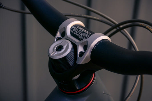Renthal V3 Cycle Fatbar 35 70 mm. -Black